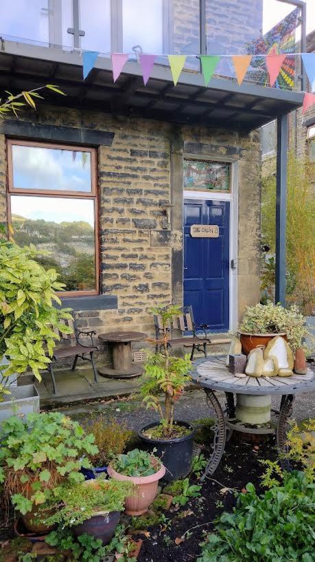 The Cabin - Great Views, Garden, Netflix, Near Town 헵덴브릿지 외부 사진